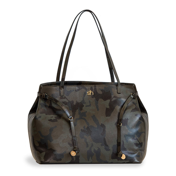 Swatzell + Heilig's Highland Bag in color Camo, picture showing the bag in a cinched state